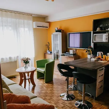 Budacenter * Budapest