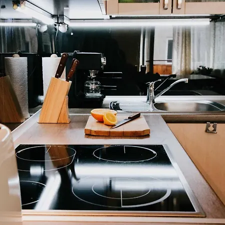 布达中心公寓 *