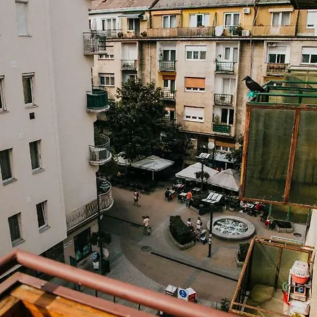 Lägenhet Budacenter Budapest